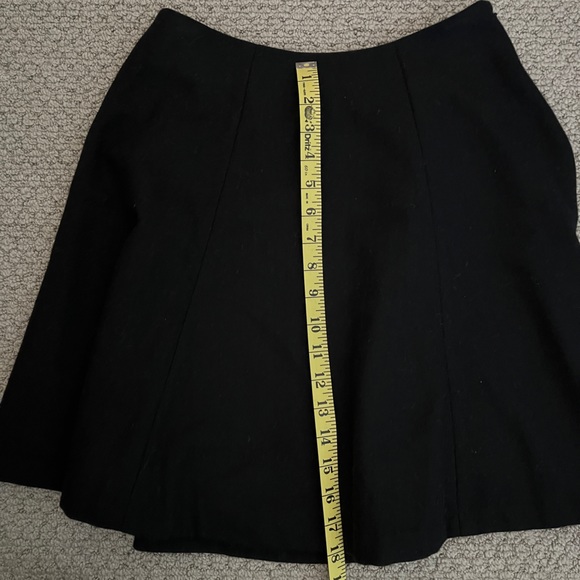 Wool mix fabric skirt in size M - Picture 3 of 5